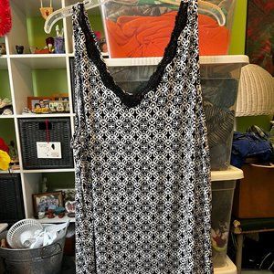 Lane Bryant 26/28 Tank Top Black and White with Lace Trim